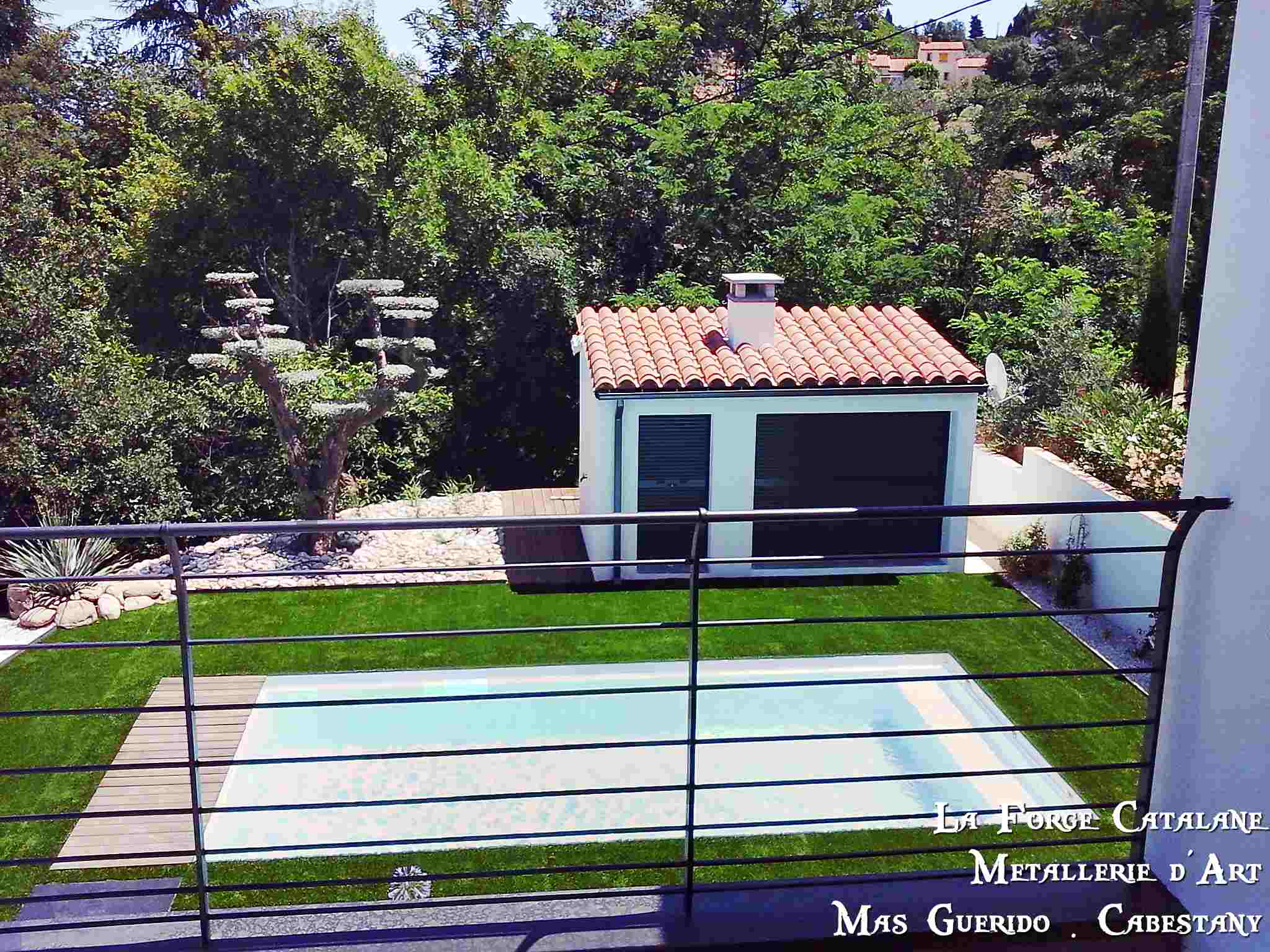 rambarde garde corps rondins horizontaux main courante deportee fer La Forge Catalane (5).jpg